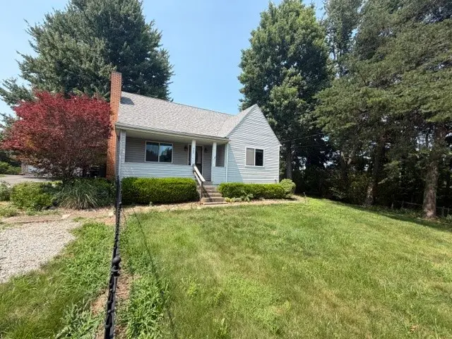 222 W Shaffer Rd, Aliquippa, PA 15001 - #1