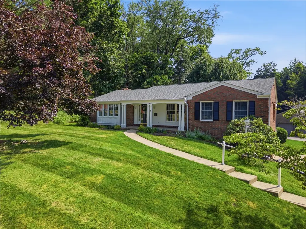 3204 Postgate Drive, Bethel Park, PA 15102 - #1