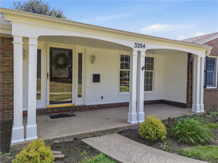 3204 Postgate Drive, Bethel Park, PA 15102 - #2