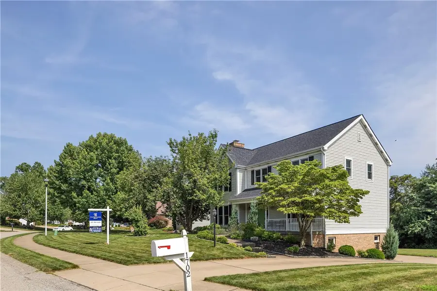 1702 Wheatland Ct, Coraopolis, PA 15108 - #2
