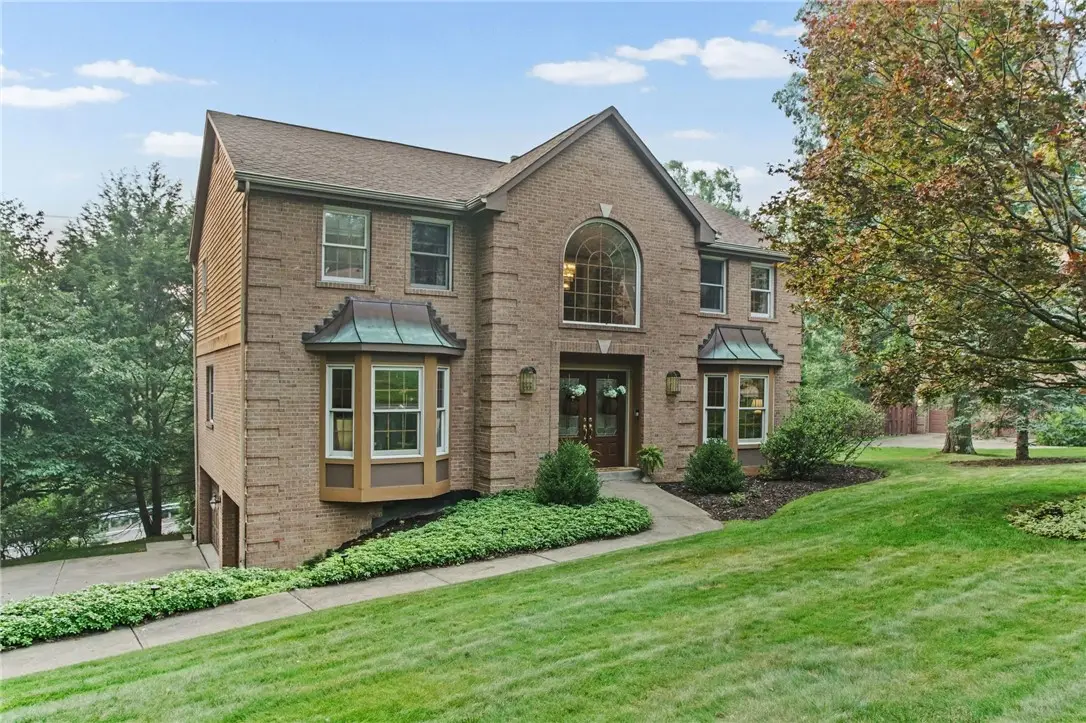 313 Old Babcock Trl, Gibsonia, PA 15044 - #1