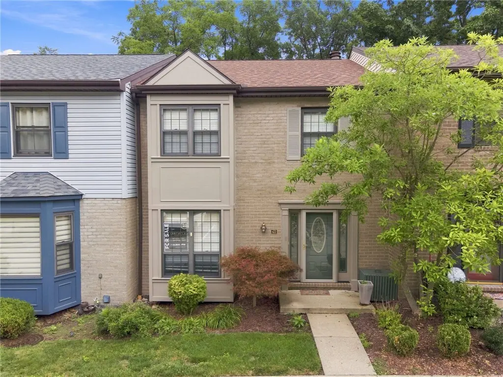 422 Edgetree, Murrysville, PA 15668 - #1