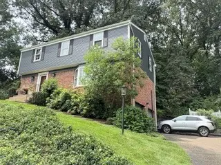 148 Woodshire Dr., Pittsburgh, PA 15215 - #2