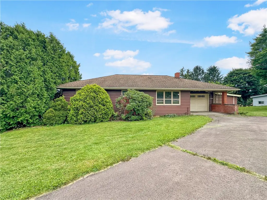 4101 Glades Pike, Somerset, PA 15501 - #1