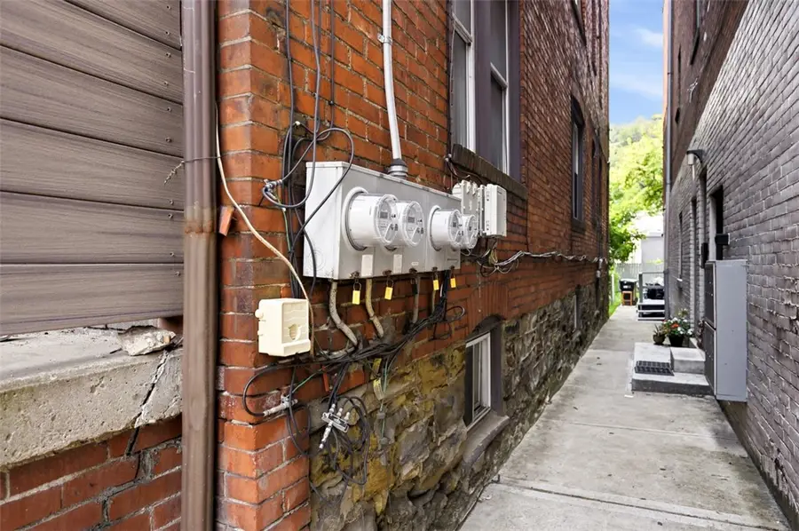 143 Grant Ave, Pittsburgh, PA 15209 - #3