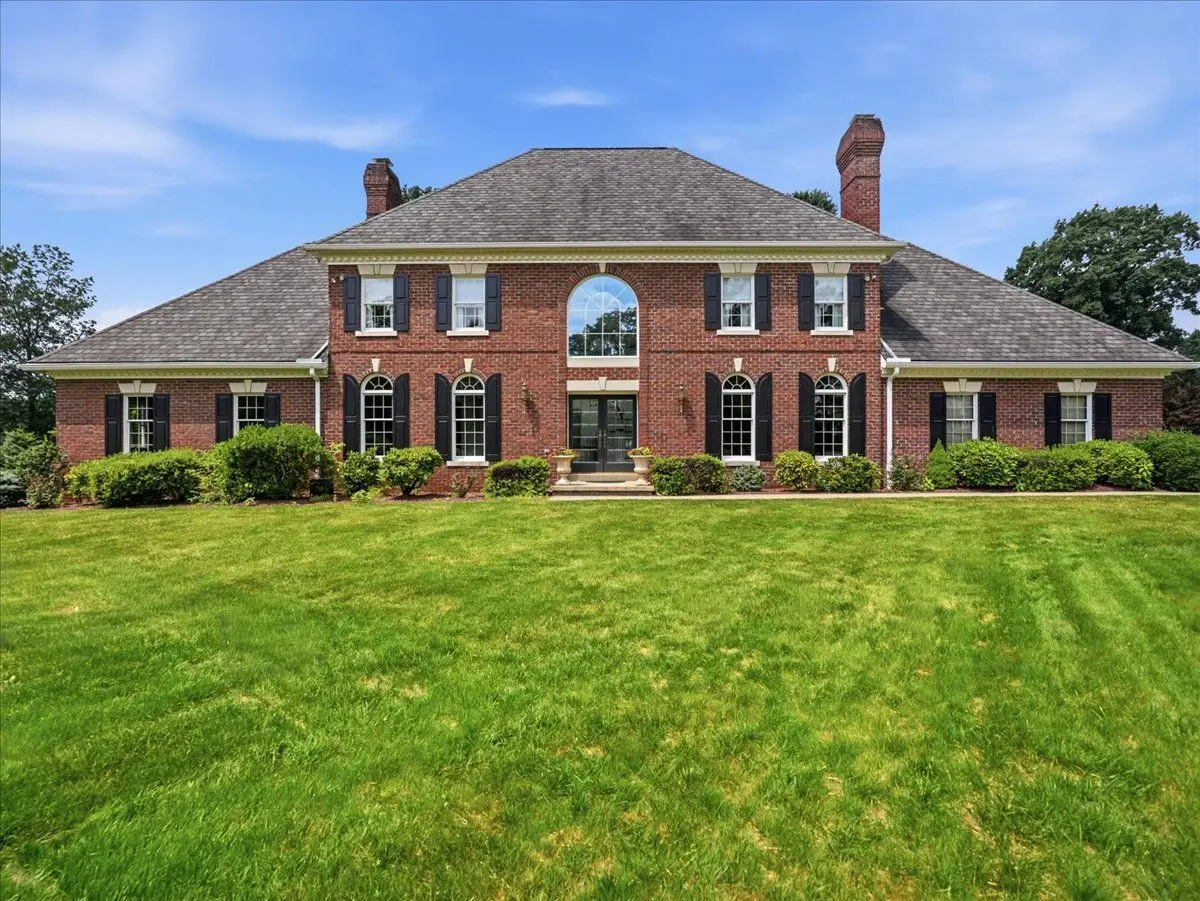 163 Lakewood Road, Greensburg, PA 15601 - #1