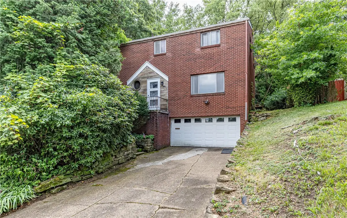 118 Washington Road, Pittsburgh, PA 15221 - #1