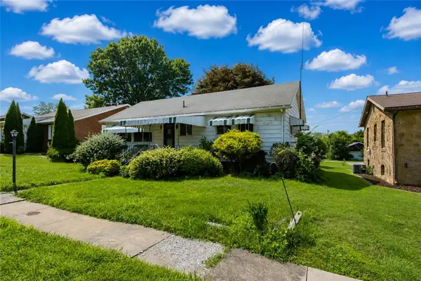 1821 Moore Ave, North Apollo, PA 15613