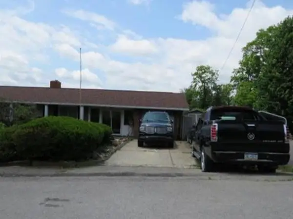 132 Sunrise Dr, Industry, PA 15052