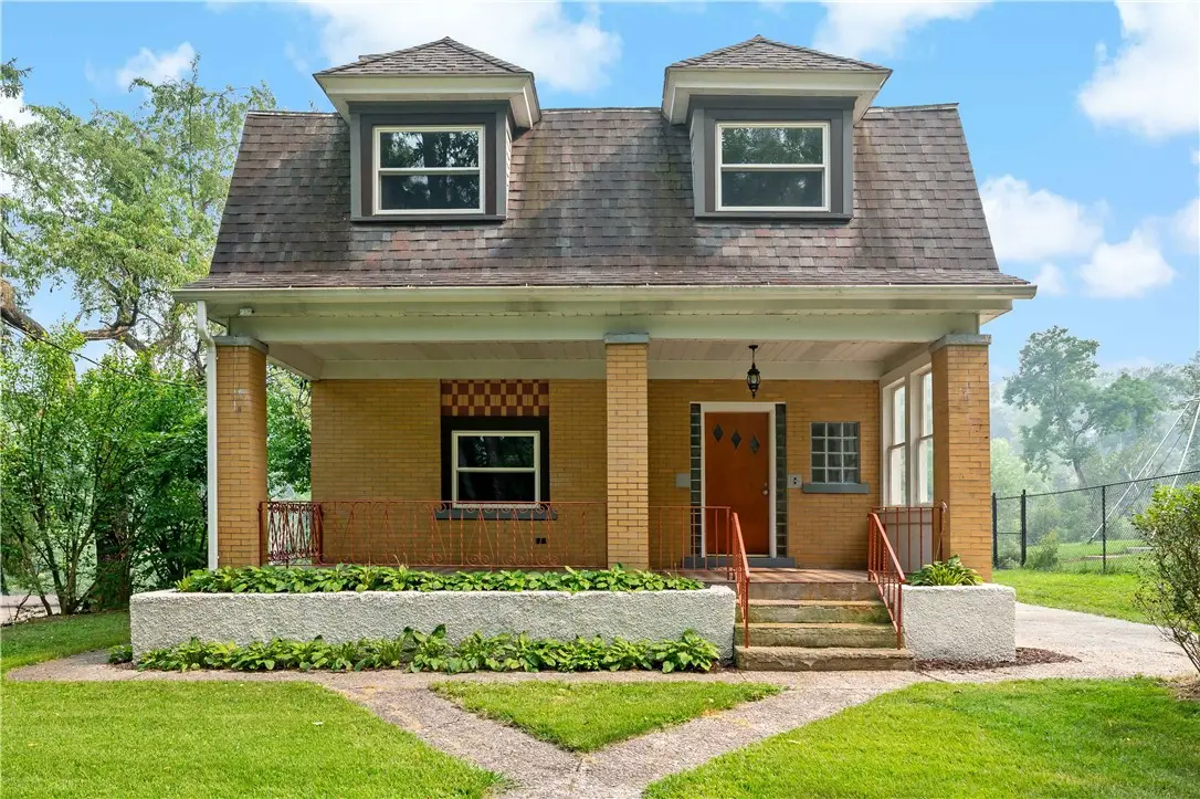 967 Mccormick Ln, Pittsburgh, PA 15226 - #1