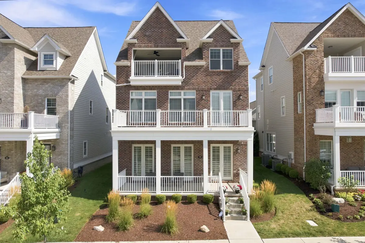 7 Carolina Avenue, Oakmont, PA 15139 - #1