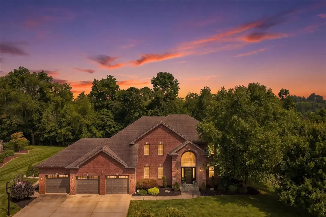 489 Lockport Drive, North Huntingdon, PA 15642 - #1
