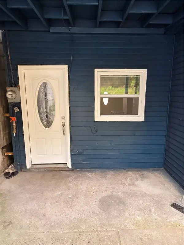 519 Ridge Ave, Mc Kees Rocks, PA 15136
