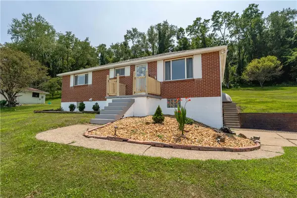 855 Davis School Rd, Washington, PA 15301