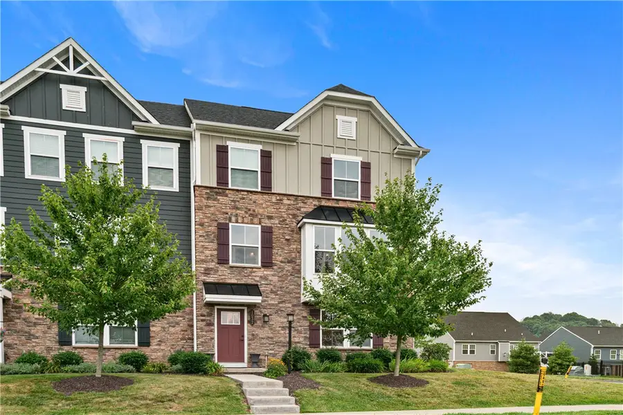 1032 Adair Avenue, Valencia, PA 16059 - #2