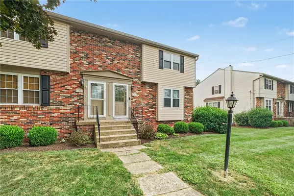 3074 E Bardonner Rd, Gibsonia, PA 15044