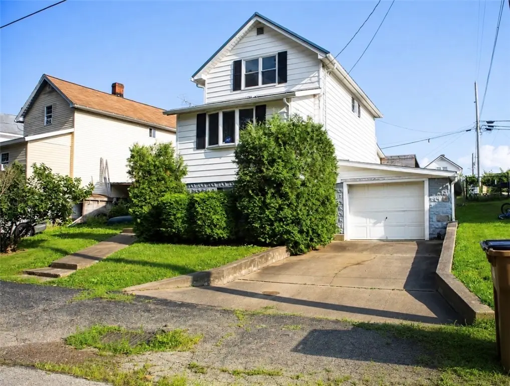 201 Adelaide St, Bobtown, PA 15315 - #1