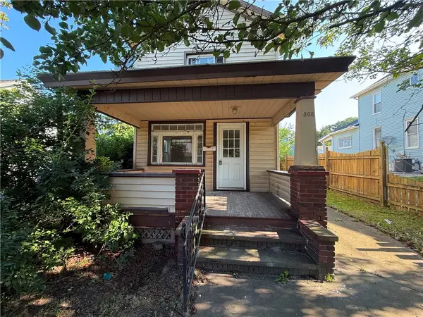 303 E Lutton Street, New Castle, PA 16101