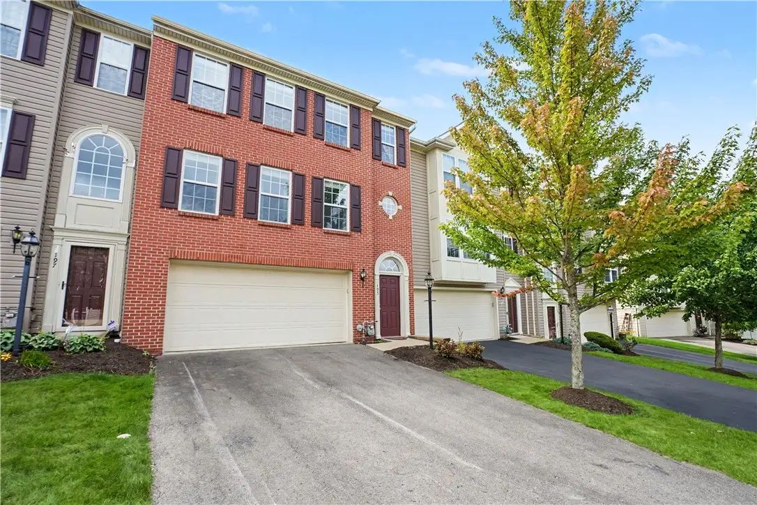 195 Southern Valley Ct, Mars, PA 16046 - #1