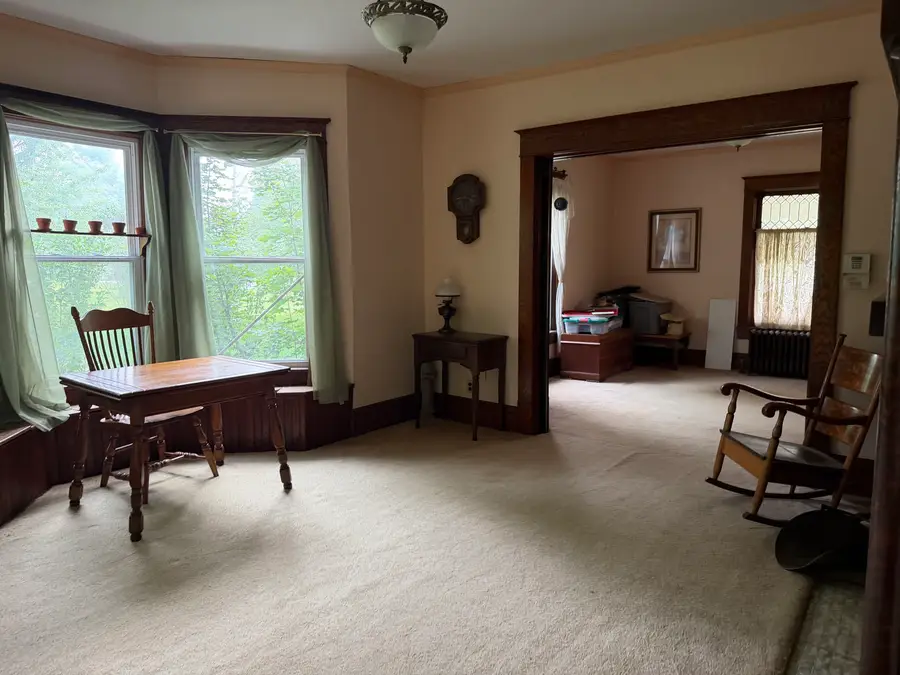 3939 Ellwood Road, New Castle, PA 16101 - #3