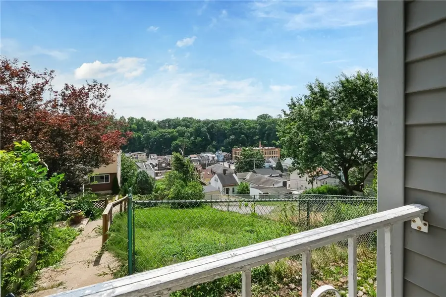 910 Obrien St, Pittsburgh, PA 15209 - #3