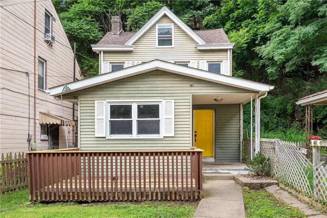 3320 Spring Garden Rd, Pittsburgh, PA 15212 - #1