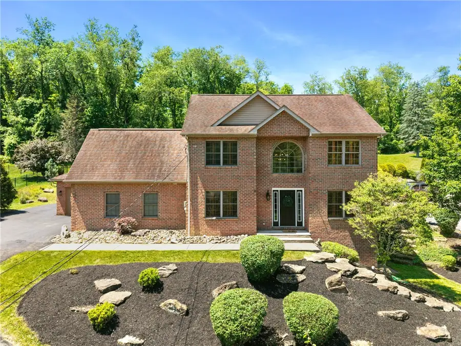 235 Ewing Rd, Carnegie, PA 15106 - #2
