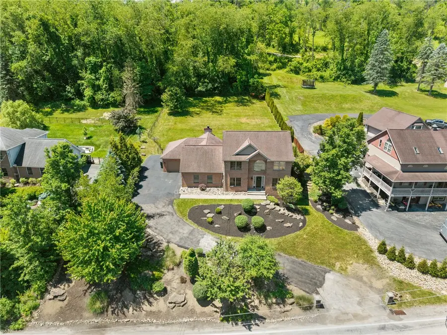 235 Ewing Rd, Carnegie, PA 15106 - #3