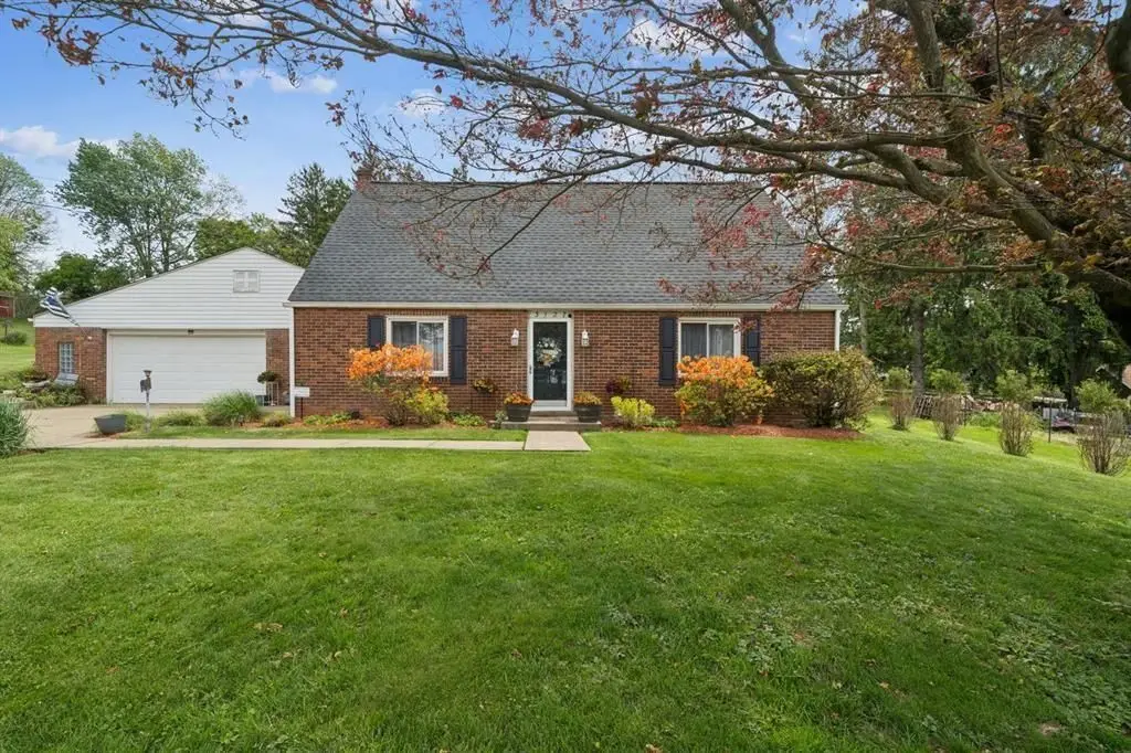 3127 Chestnut St., Murrysville, PA 15668 - #1