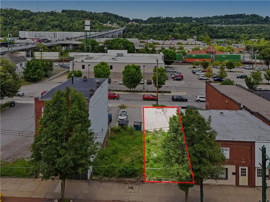 129 E 8th Ave, Homestead, PA 15120 - #3
