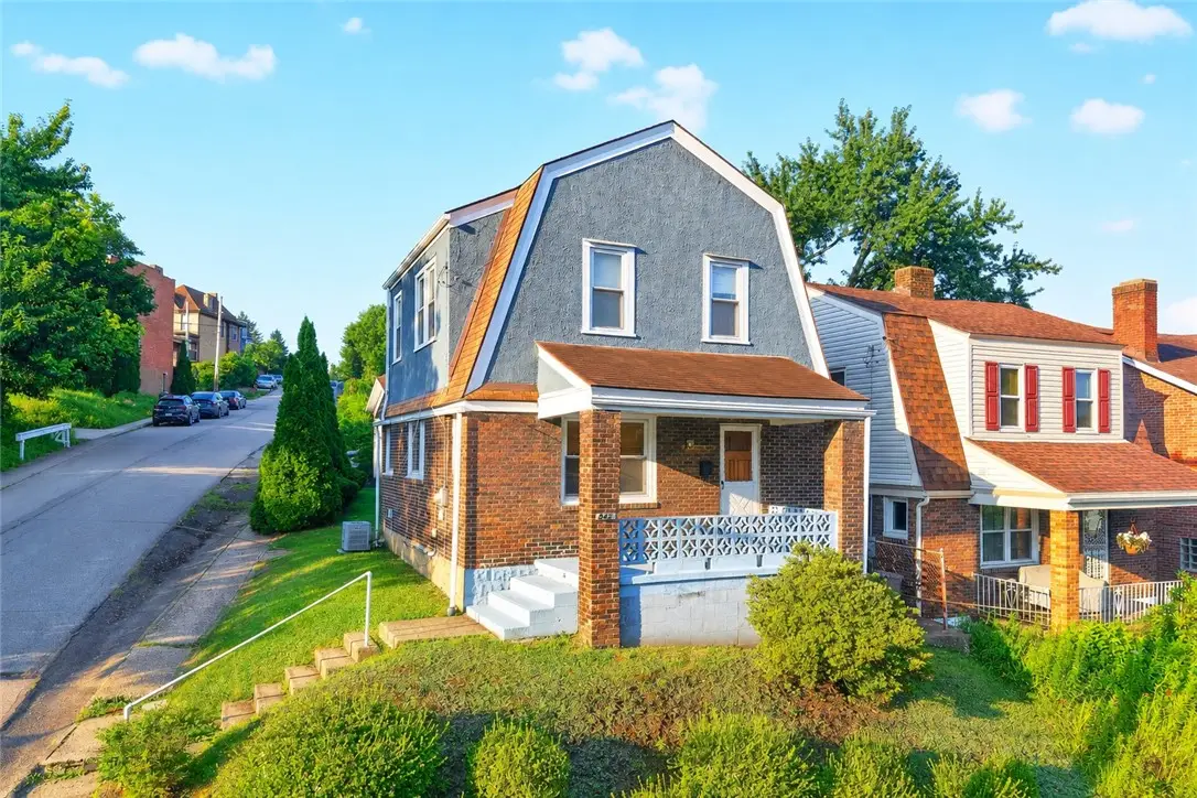 842 Greenfield Ave, Pittsburgh, PA 15217 - #1