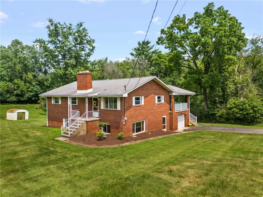 753 Glenn St, Canonsburg, PA 15317 - #2
