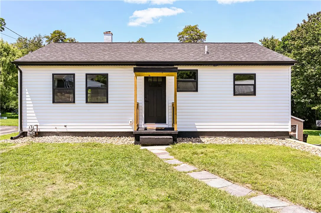 220 Porter Drive, Irwin, PA 15642 - #1