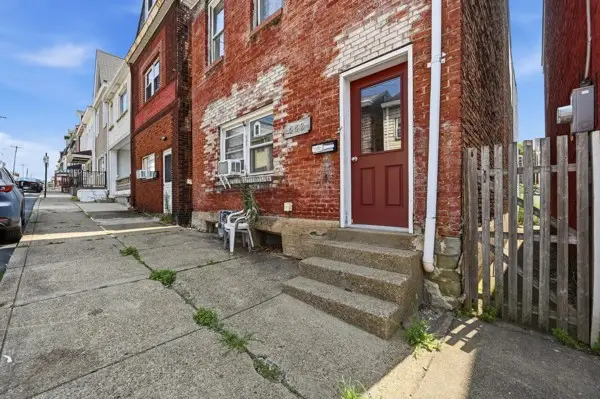 443 Cedarville St, Pittsburgh, PA 15224 - #1