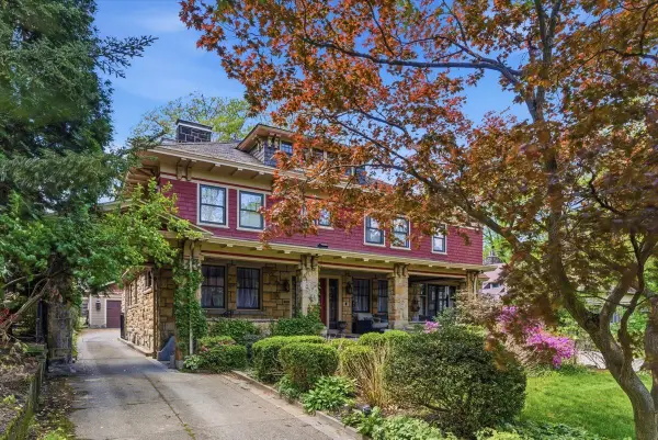 1270 Beechwood Boulevard, Pittsburgh, PA 15206
