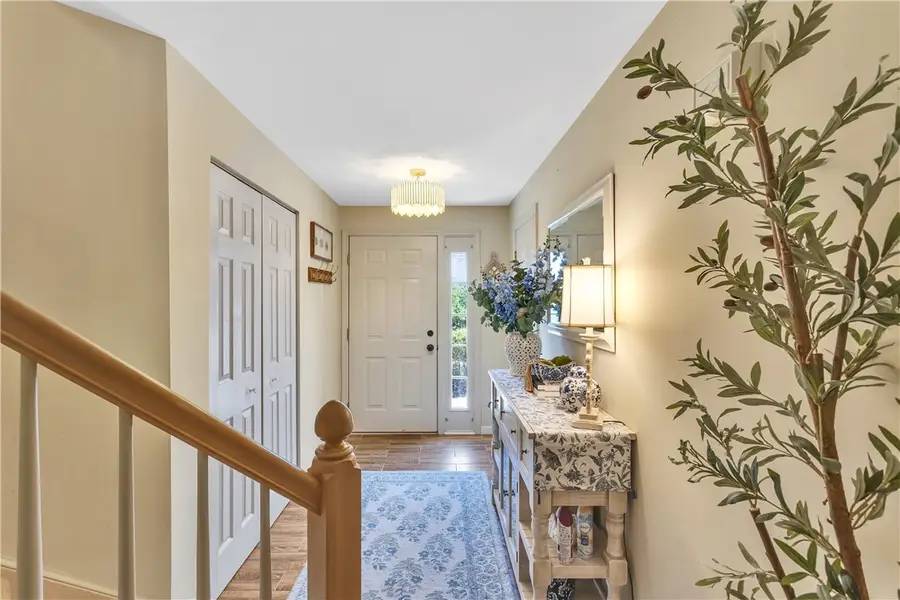 116 Hillvue Dr, Seven Fields, PA 16046 - #2