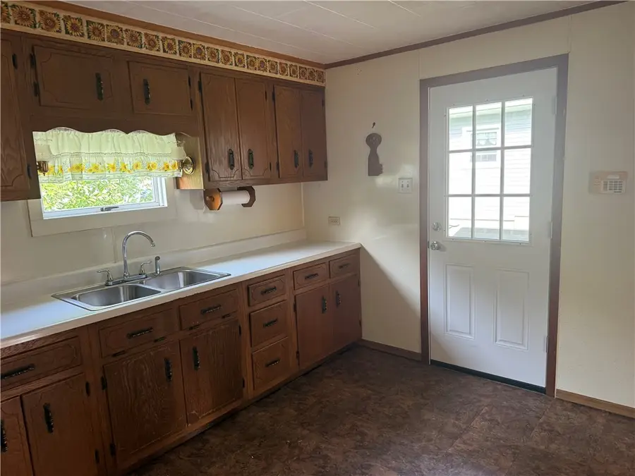 507 Grant Street, Manorville, PA 16238 - #2