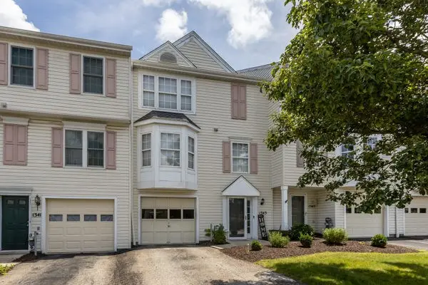 1343 Meadowbrook Dr, Canonsburg, PA 15317 - #1