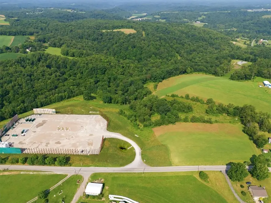 586 Bocktown Cork Rd, Clinton, PA 15026 - #3