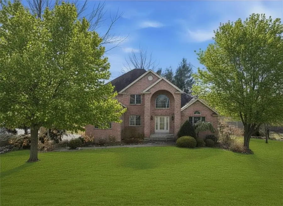 1000 Fawn Valley Dr, Canonsburg, PA 15317 - #2