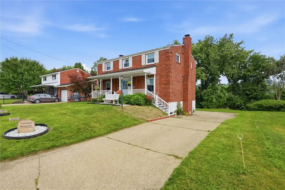 232 Fernledge Dr, New Kensington, PA 15068 - #1