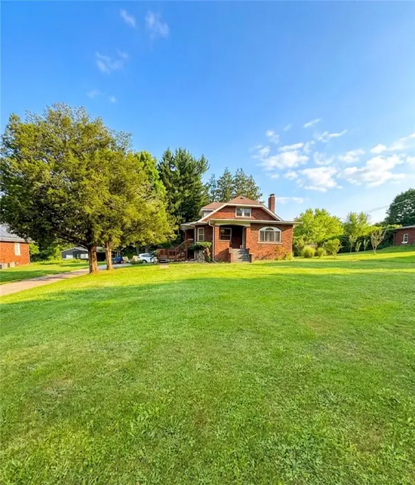 3941 New Castle Rd, Pulaski, PA 16143