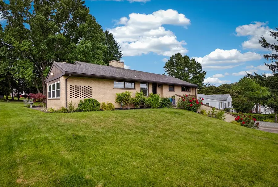 11 Ellen Drive, Robinson, PA 15136 - #3