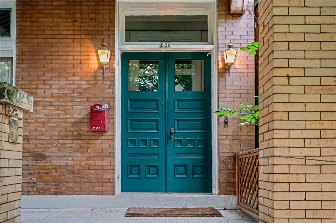 220 S Millvale Ave, Pittsburgh, PA 15224 - #1