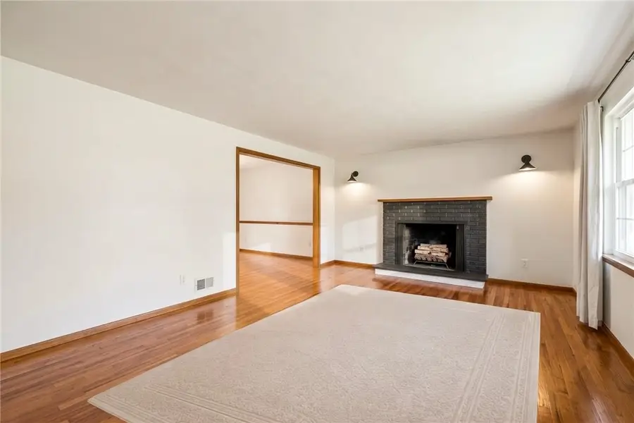 1247 Old Leechburg Rd, Pittsburgh, PA 15239 - #3
