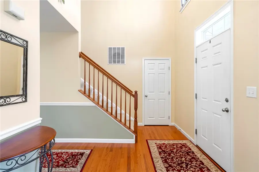 142 Bradford Square Dr, Trafford, PA 15085 - #3