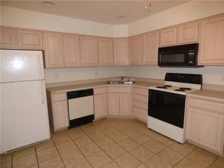 317 Allandale Dr, Bethel Park, PA 15102 - #3