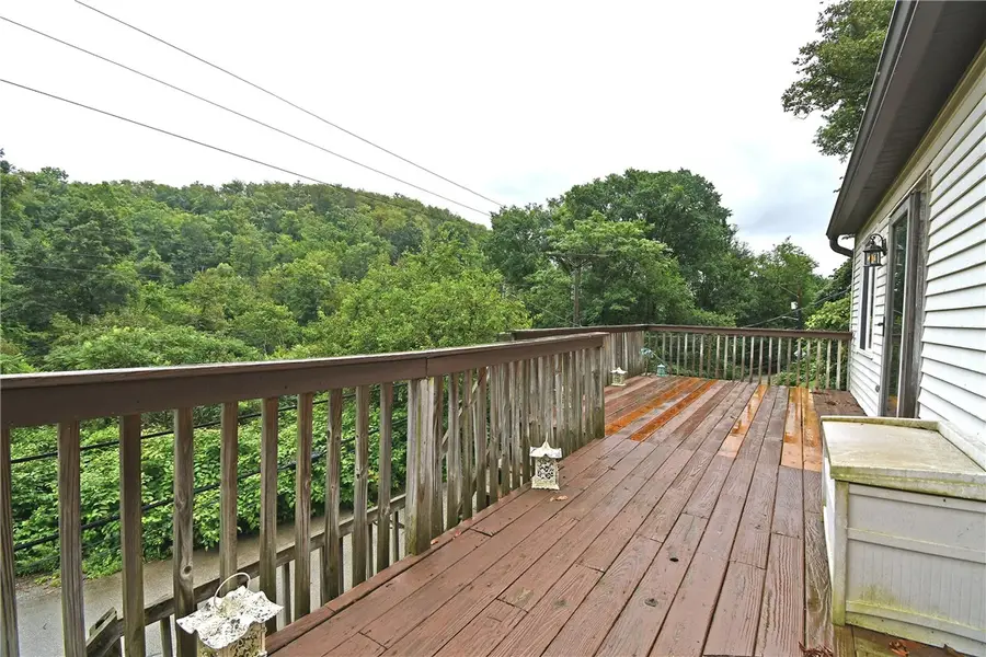 940 Parkwood Rd, Pittsburgh, PA 15210 - #2