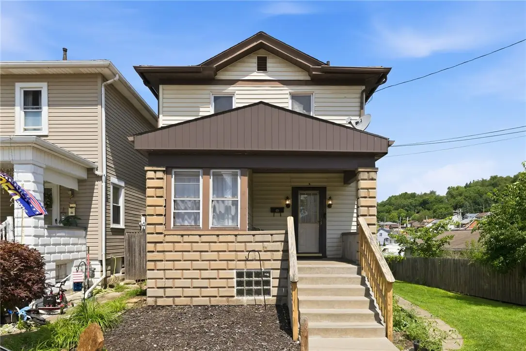 468 Park St, Rochester, PA 15074 - #1