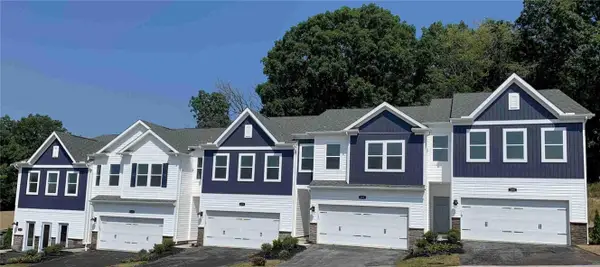 202 Paddock Lane, Harmony, PA 16037